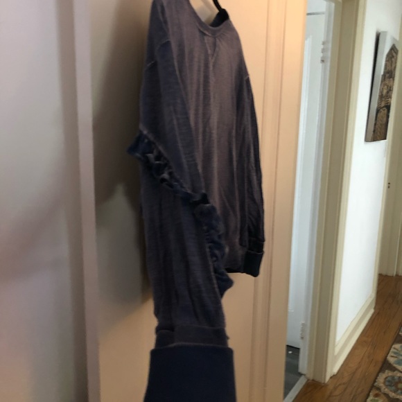 Darling blue heathered sweater - Picture 3 of 3